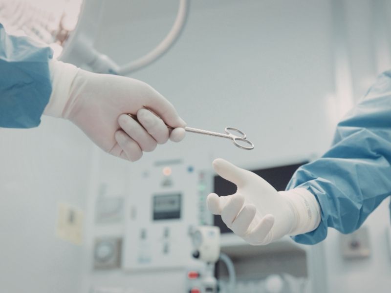 dizde-kikirdak-hasarinda-agri-nerede-hissedilir